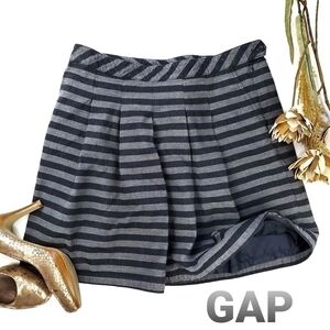NEW Gap Thick Cotton Charcoal Grey Stripe Skirt 6